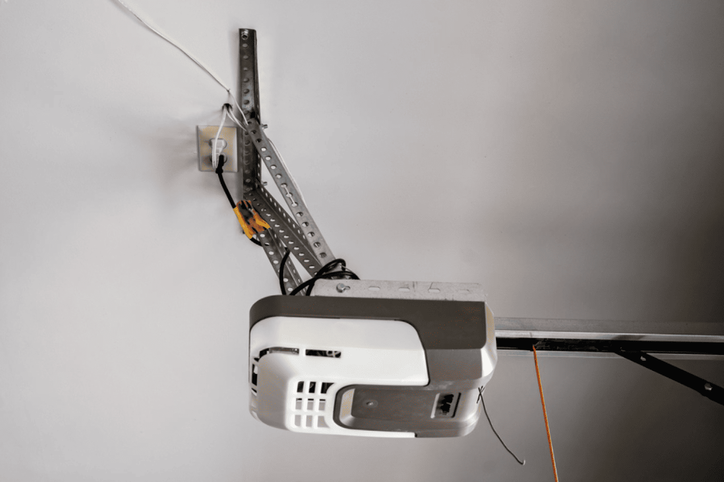 garage-door-opener garage-door-opener